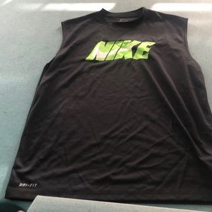 Black men’s Nike sleeveless shirt